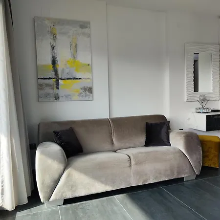 Golden Sunset 2 דירה