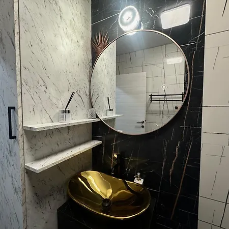 Apartament Golden Sunset 2 *