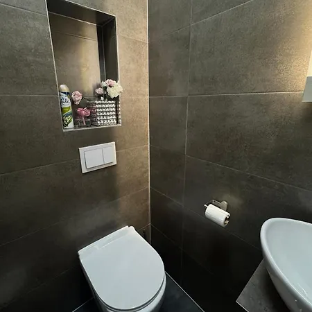 Apartament Golden Sunset 2 *