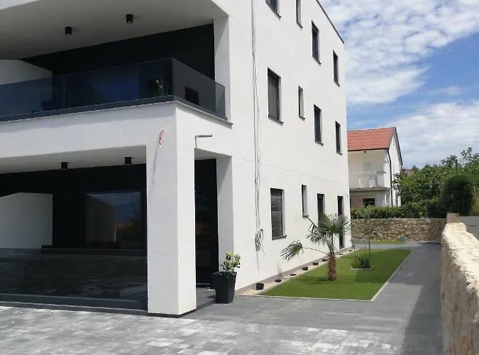 Golden Sunset 2 * Nijvice