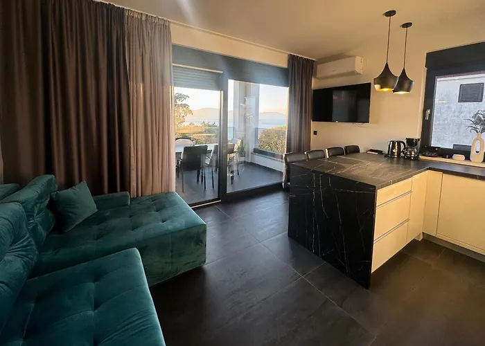 Golden Sunset 2 Apartament