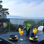 Apartament Golden Sunset 2 *
