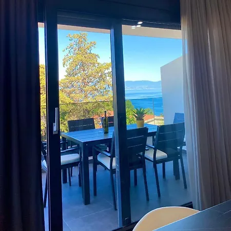 Golden Sunset 2 Njivice