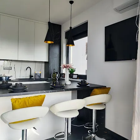 Golden Sunset 2 Appartamento *