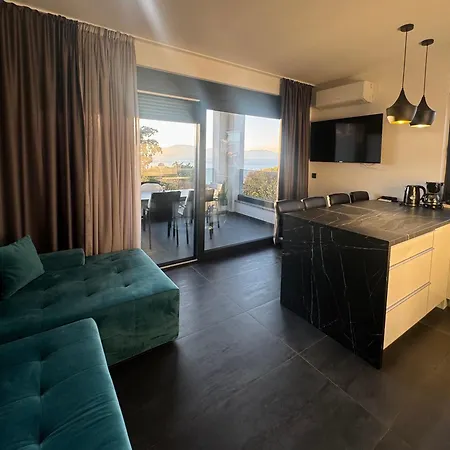 Golden Sunset 2 Apartamento