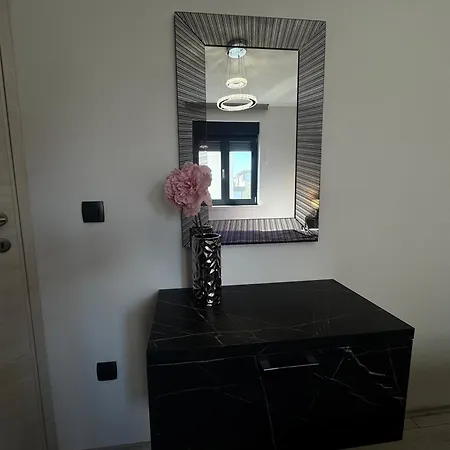 Golden Sunset 2 Appartamento Njivice