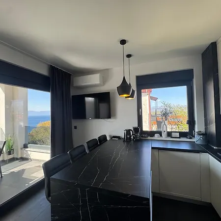 Appartamento Golden Sunset 2 *