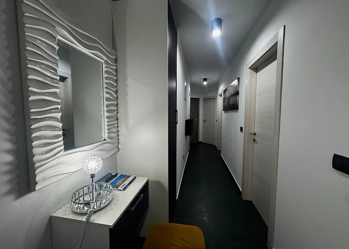 Golden Sunset 2 Apartment Njivice