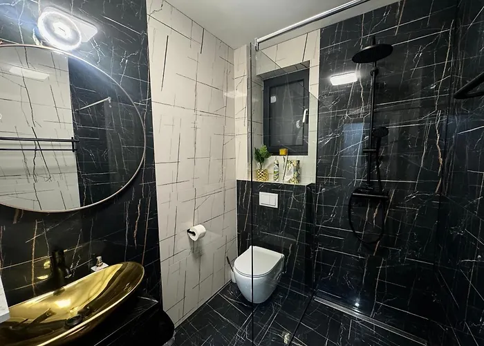 Golden Sunset 2 Apartment *