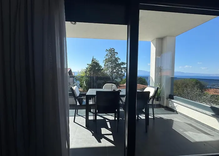 Apartment Golden Sunset 2