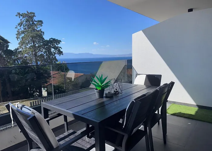 Apartment Golden Sunset 2