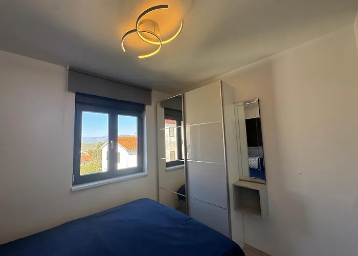 Golden Sunset 2 Apartment *