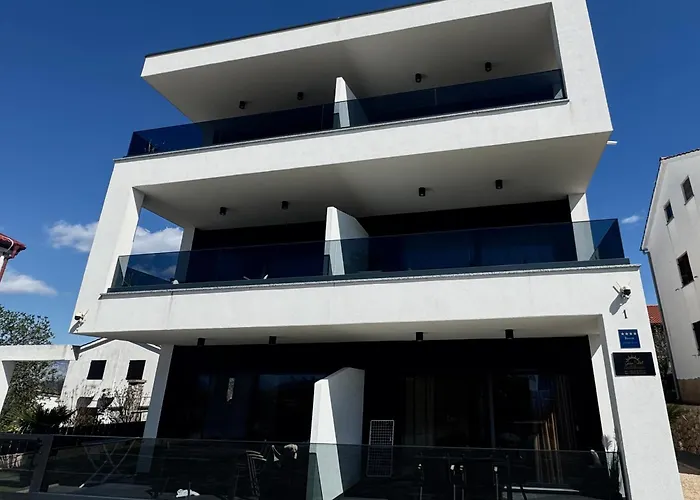 Golden Sunset 2 Njivice